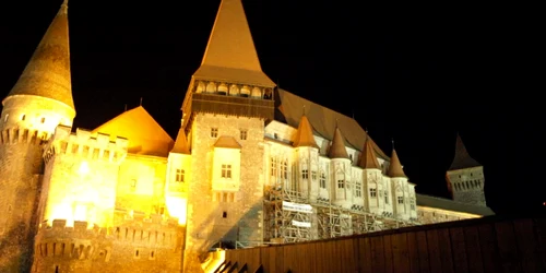 castelul corvinilor foto daniel guta