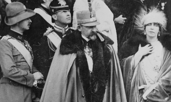 Principele Carol, regele Ferdinand și regina Maria, în 1922 (© Library of Congress)