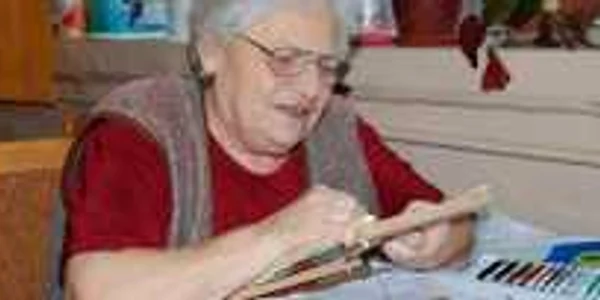 Pensionara realizează adevărate opere de artă