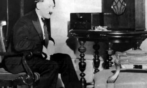 Cine asculta radio era un criminal jpeg