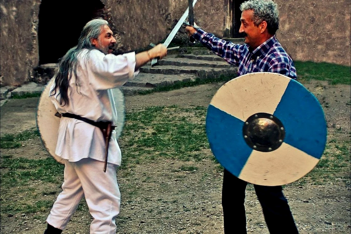 Primarul Hunedoarei, Viorel Arion, postează frecvent imagini cu el pe Facebook. Sursa Facebook.