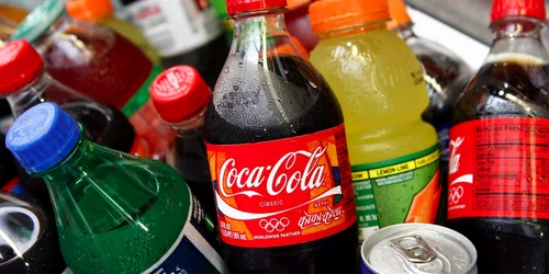 În China există 40 de fabrici Coca Cola 