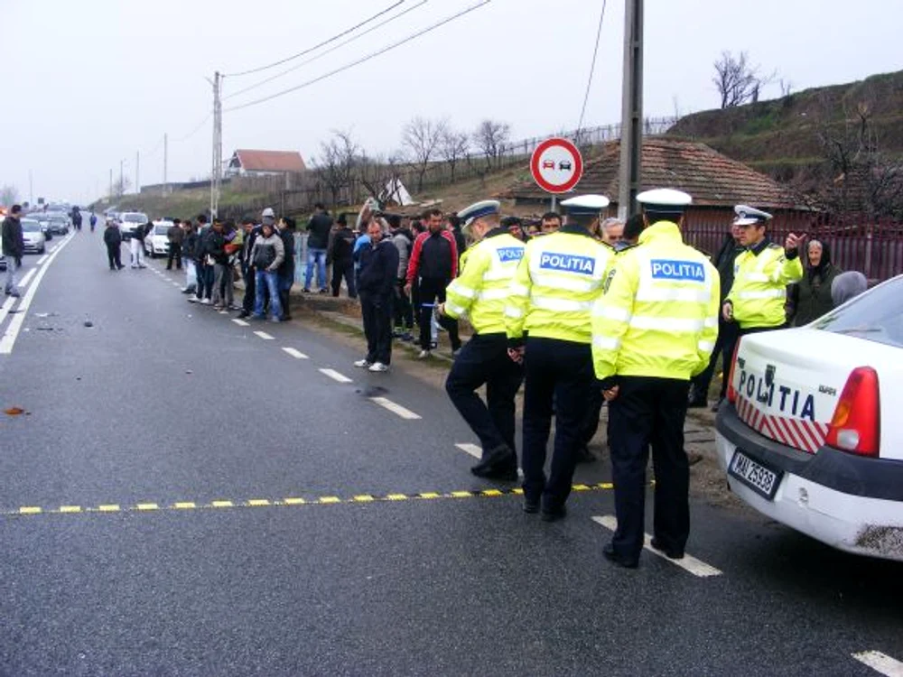 Accidentul s-a produs din vina șoferului unei mașini care nu a acordat prioritate