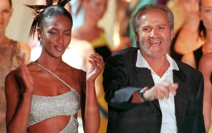 gianni versace si naomi cambel afp