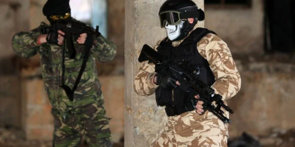 Airsoft-iştii s-au înfruntat cu replici ale celor mai puternice arme, Foto: Bogdan Crăciun