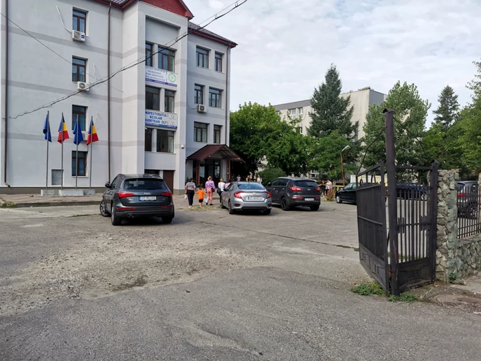 Inspectoratul Școlar Județean Olt a organizat concursul cu probleme penale FOTO Alina Mitran
