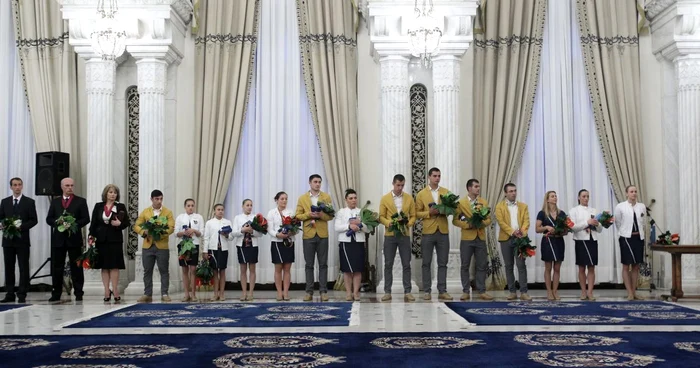 Olimpicii români au fost decoraţi la Cotroceni. FOTO Presidency.ro