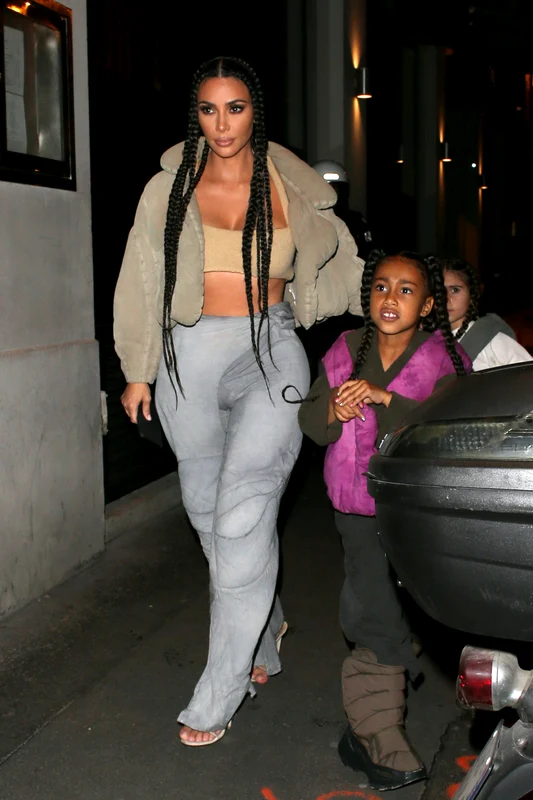 2 kim kardashian 2 jpg jpeg