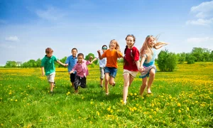 Copii fericiti FOTO Shutterstock 