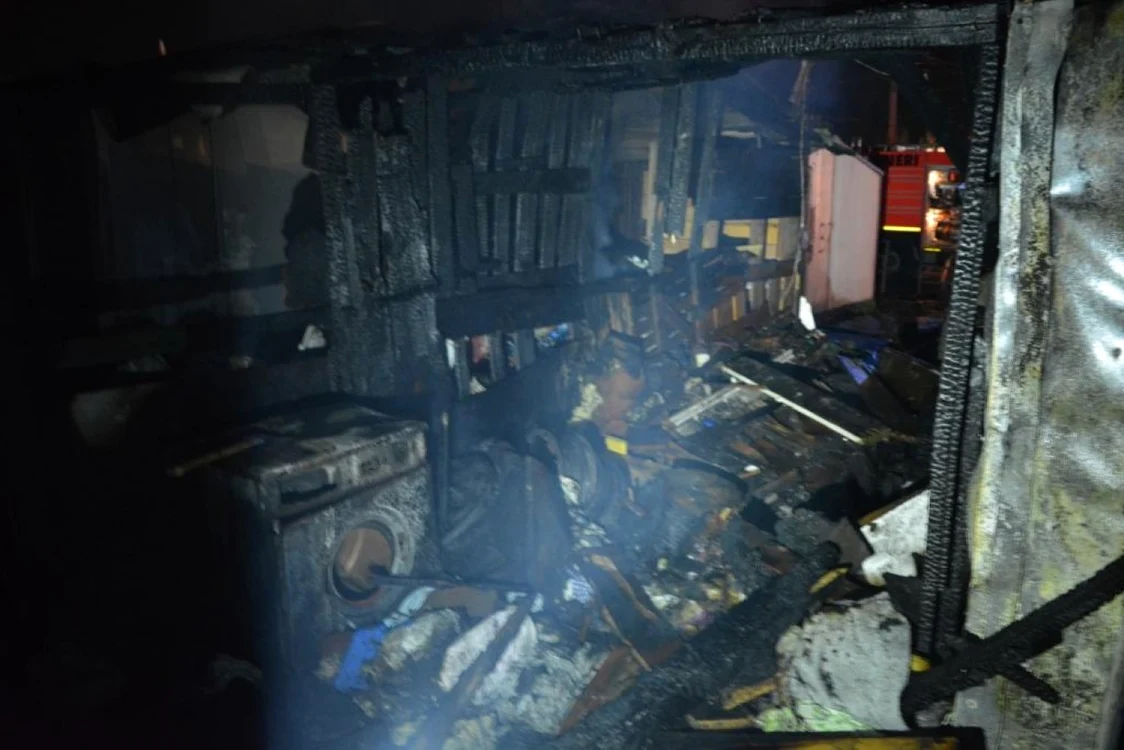 incendiu strada cantonului cluj foto isu cluj