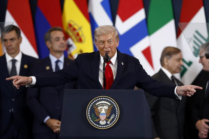 Donald Trump la summitul de pace din Egipt FOTO EPA-EFE