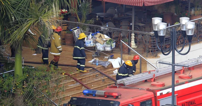 Majoritatea ostaticilor au fost evacuaţi din complexul comercial FOTO Reuters