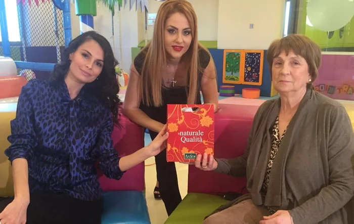 Anca Serea şi mama ei au povestit despre greutăţile prin care au trecut