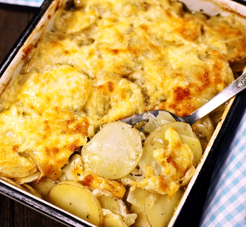cartofi gratinati ceapa jpeg
