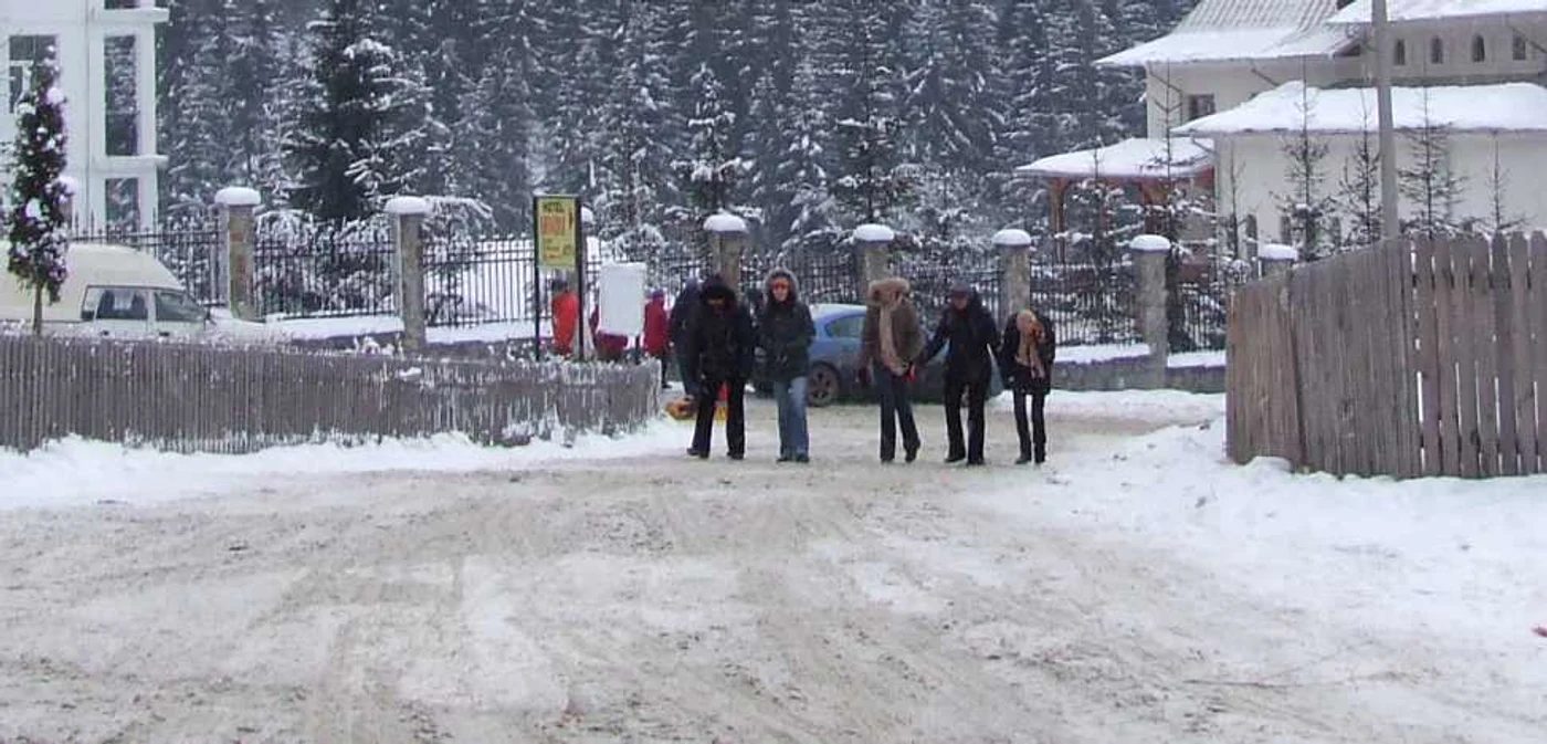 Turiştii sunt aşteptaţi de Crăciun în staţiunea din Neamţ