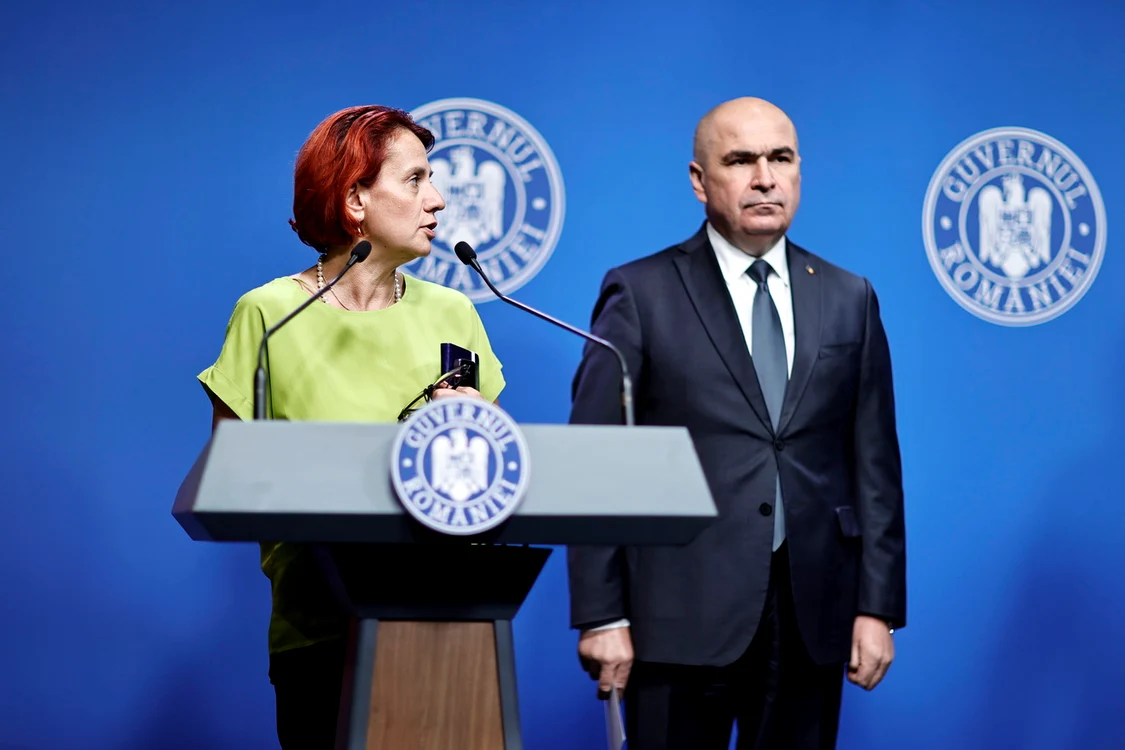 Sindicaliștii o acuză pe Ioana Dogioiu că nu folosește mașina care i-a fost alocată FOTO gov.ro