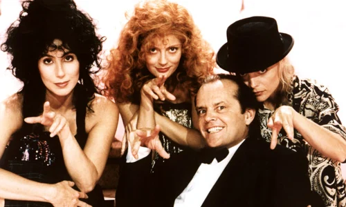 vrajitoarele din eastwick cher susan sarandon jack nicholson michelle pfeiffer jpeg