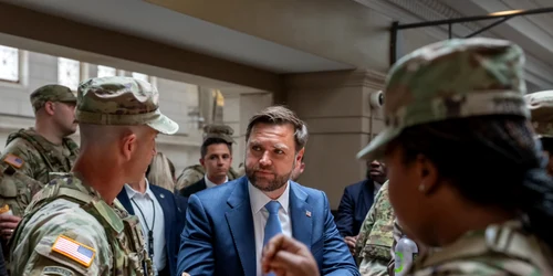 jd vance in washington dc foto x (1) png