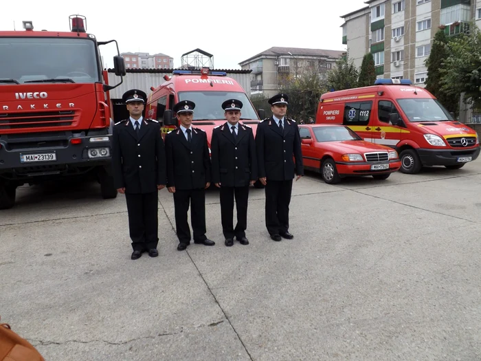 Patru pompieri au fost avansati în grad, la exceptional