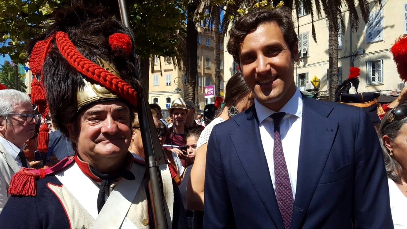 Printul Jean Christophe Napoleon Familia Bonaparte, Facebook jpg