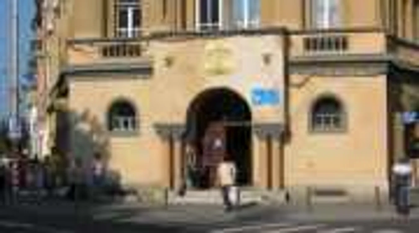 Târgu-Mureş: Viitor sumbru pentru funcţionarii publici mureşeni