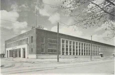 Fabrica Ford din București, în perioada interbelică (© Neoclassicism Enthusiast / Wikimedia Commons)