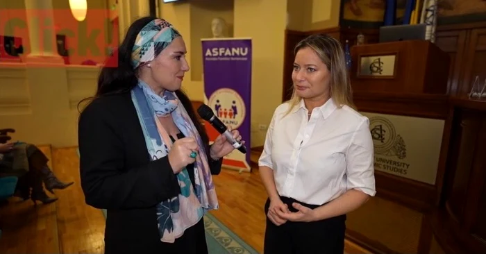 Laura Cosoi la evenimentul Asociației Eu te-am făcut, eu te iubesc foto: Click!