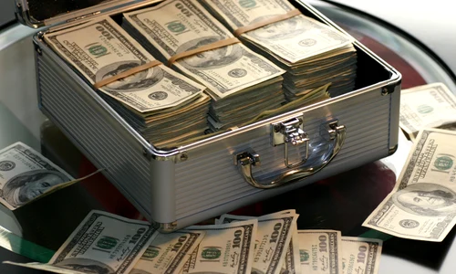 dolari bani pexels jpg