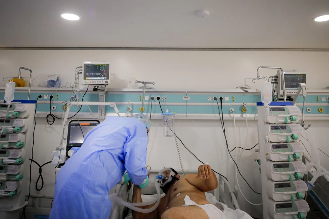 România a pierdut peste 55.000 de persoane în lupta cu pandemia FOTO Mediafax/Andreea Alexandru