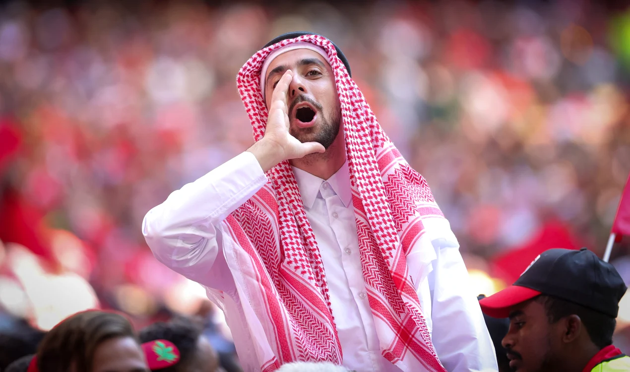 Fanii saudiți au umplut tribunele în prima etapă din noul campionat. FOTO: Arhiva Adevărul