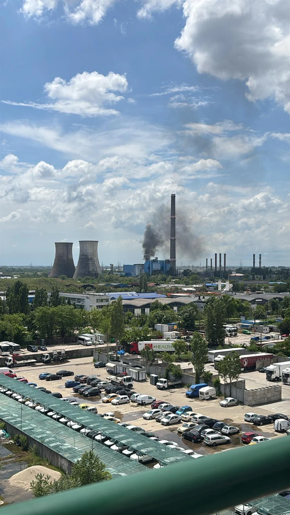 Incendiu la CET Vest din Capitală, după ce un transformator a luat foc. Un mesaj RO-Alert a fost emis, iar energia electrică a fost întreruptă