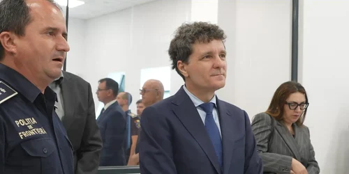 NICUȘOR DAN LA POLIȚIA DE FRONTIERĂ mp4 thumbnail png