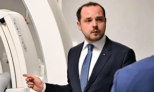 Alexandru Rogobete despre cele 14 şantiere pentru construcţia de unităţi sanitare noi Foto Facebook Alexandru Rogobete jpg