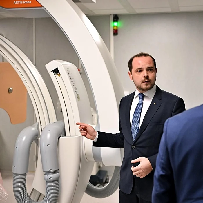 Alexandru Rogobete spune că două paturi pentru mari arși vor fi scoase la licitație Foto: Arhivă