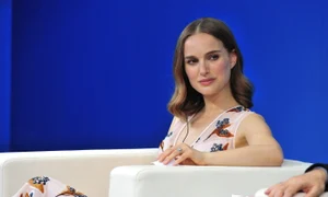 natalie portman hepta 2364394 jpeg