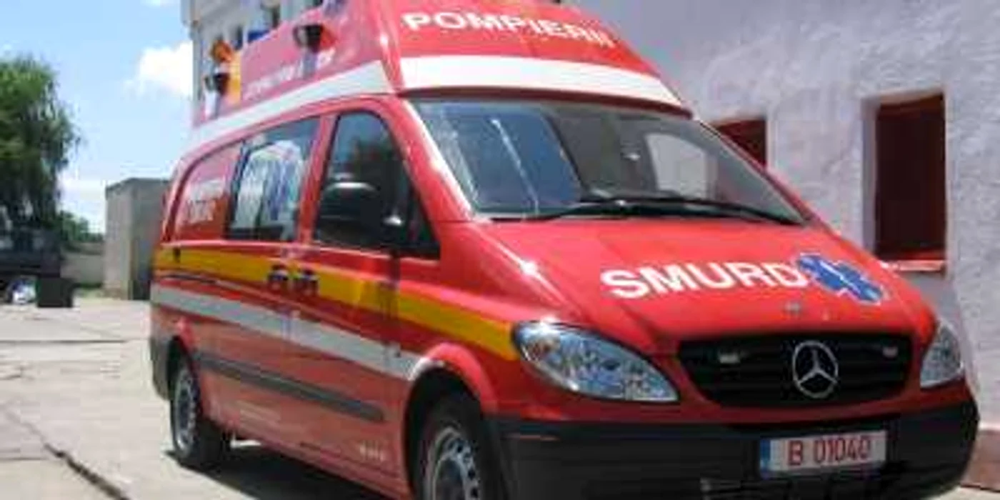 Paramedicii SMURD au acordat primul ajutor bărbatului