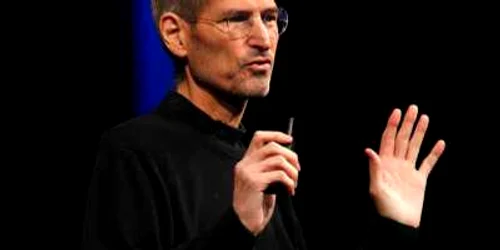 Steve Jobs s-a implicat în proiectarea iPhone 5