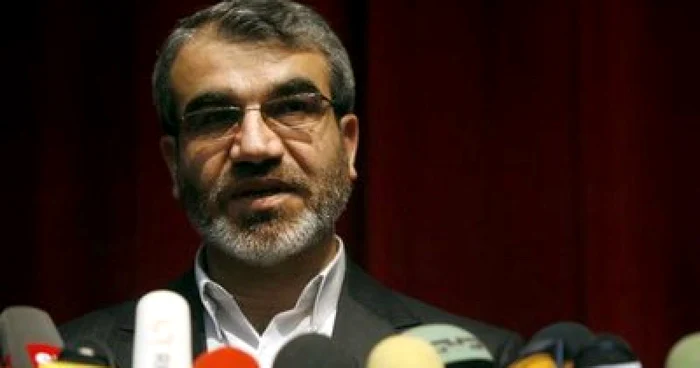 Declaraţiile lui Mahmoud Ahmadinejad privind Holocaustul, condamnate de UE