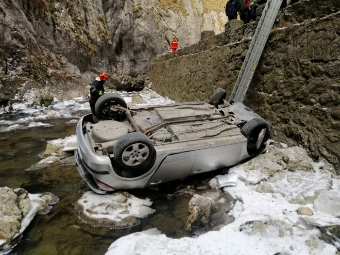 Accidentul a avut loc pe DN 15 c FOTO ISU Neamţ