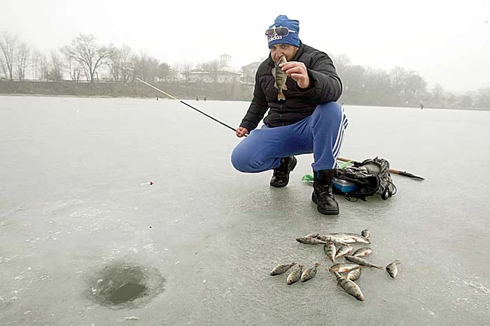 Adrian a prins în două ore câţiva bibani