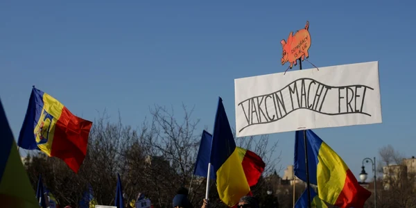Protest în Bucuresti faţă de introducerea paşaportului de vaccinare FOTO Inquam Photos /Octav Ganea