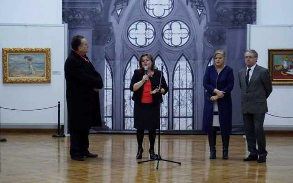 Dr. Hortensiu  Aldea; Adina Renţea, directorul Pavilionului Muzeal Artmark; dr. Lăcrămioara Stratulat, managerul Complexului Muzeal Naţional „Moldova” Iaşi; prof.univ.dr. Petru Bejan, critic de artă