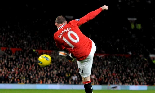 Rooney a băut şi el primii bani din fotbal, dar n a derapat în felul în care a făcut o descoperitorul său jpeg