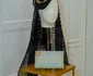 Expoziția „Royal Portraits in Hats” by NITA SAO de la Londra. FOTO: arhiva personală