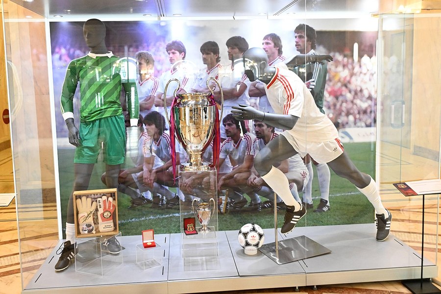Indemnizații de merit pentru Steaua 1986, dar și pentru campioni europeni din handbal, rugby și volei