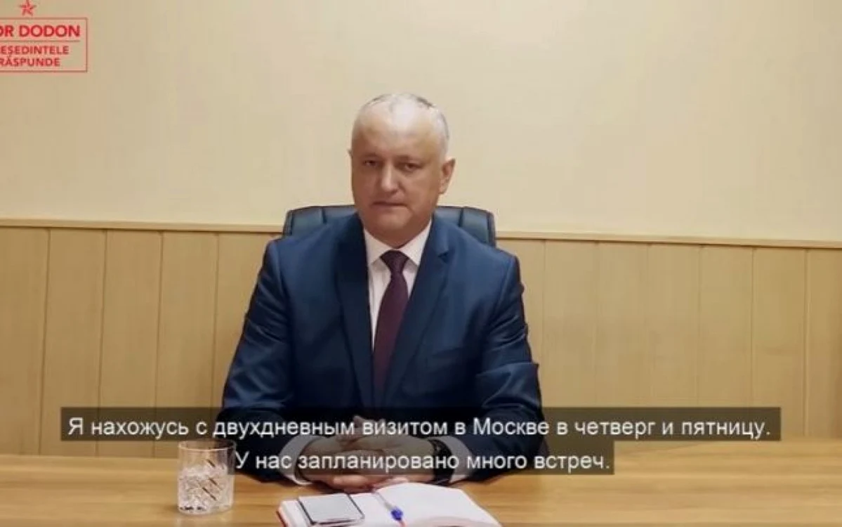 Igor Dodon a filmat una din emisiunile sale online în Ambasada de la Moscova, fapt ce a stârnit mai multe critici, inclusiv reacţia MAE.