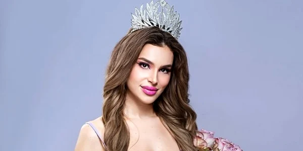 Ada Maria Ileana 15