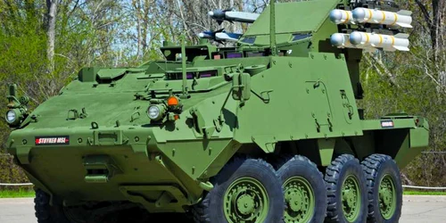 Lansatorul Avenger montat pe Stryker