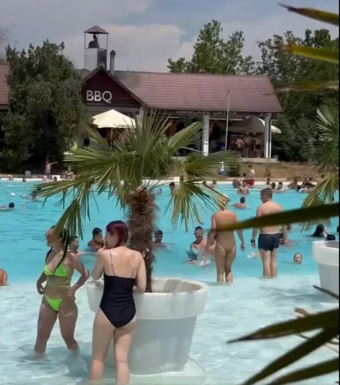 Magic Place Aqua Park Foto Arhiva Adevărul