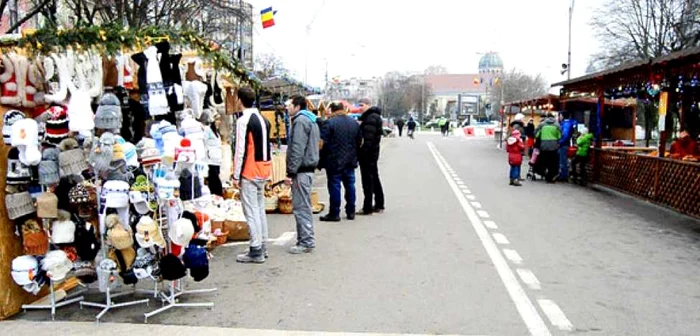 Târgul de Crăciun din 2015 a dat peste cap circulaţia pentru doar câteva tarabe